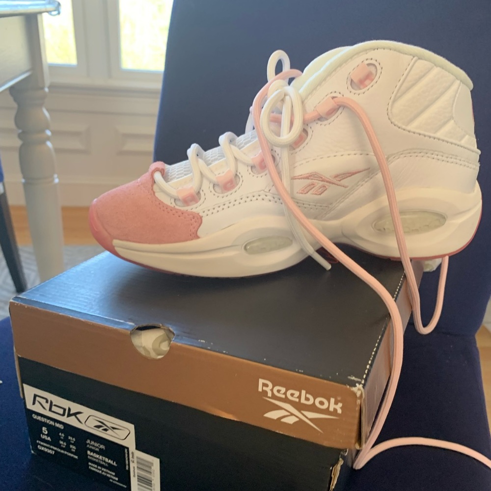 Reebok Iverson pink toe